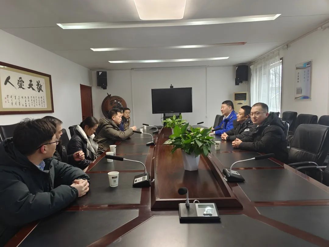 0f41baa10d5e021dd289d0e7ed43e5bd.jpg 0f41baa10d5e021dd289d0e7ed43e5bd.jpg